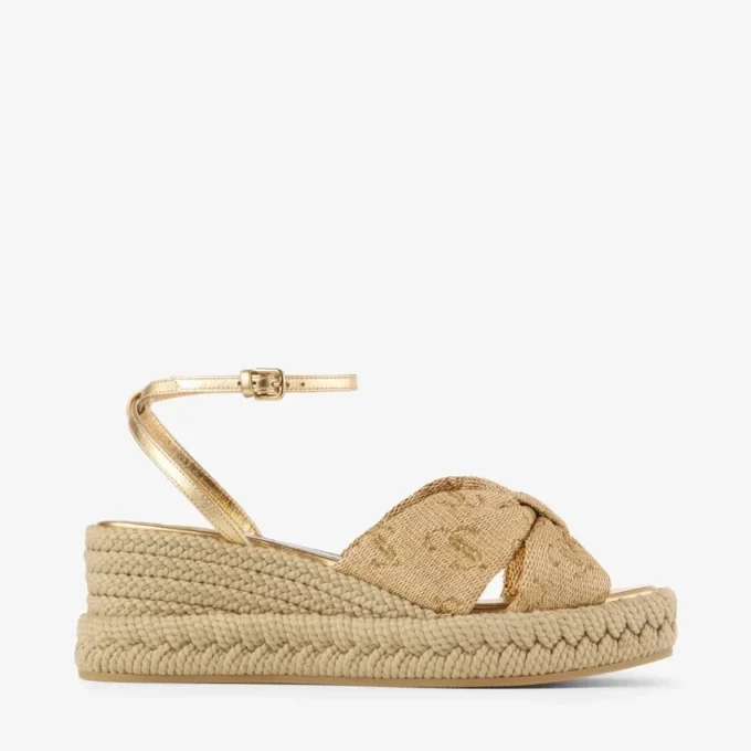 Aella Wedge 60 Gouden raffia sandalen met sleehak