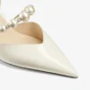 Aurelie 65 Latte lakleren pumps met spitse neus en parelversiering Aurelie 65 Latte lakleren pumps met spitse neus en parelversiering