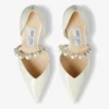 Aurelie 85 Latte lakleren pumps met spitse neus en parelversiering Aurelie 85 Latte lakleren pumps met spitse neus en parelversiering