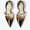 Aurelie 85 Zwarte lakleren pumps met spitse neus en parelversiering Aurelie 85 Zwarte lakleren pumps met spitse neus en parelversiering