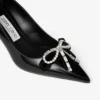 Auria 70 Zwarte zachte Spazzolato-pumps met fluwelen en kristallen strik Auria 70 Zwarte zachte Spazzolato-pumps met fluwelen en kristallen strik