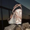 Ayla 110 Toffee en naturel mix suède en nappaleer sleehakken met fijne raffia