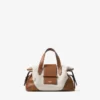 Bar Holdall Small: naturel en tan gerecyclede canvas reistas met biker-leren afwerking Bar Holdall Small: naturel en tan gerecyclede canvas reistas met biker-leren afwerking