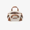 Bar Holdall Small: naturel en tan gerecyclede canvas reistas met biker-leren afwerking Bar Holdall Small: naturel en tan gerecyclede canvas reistas met biker-leren afwerking
