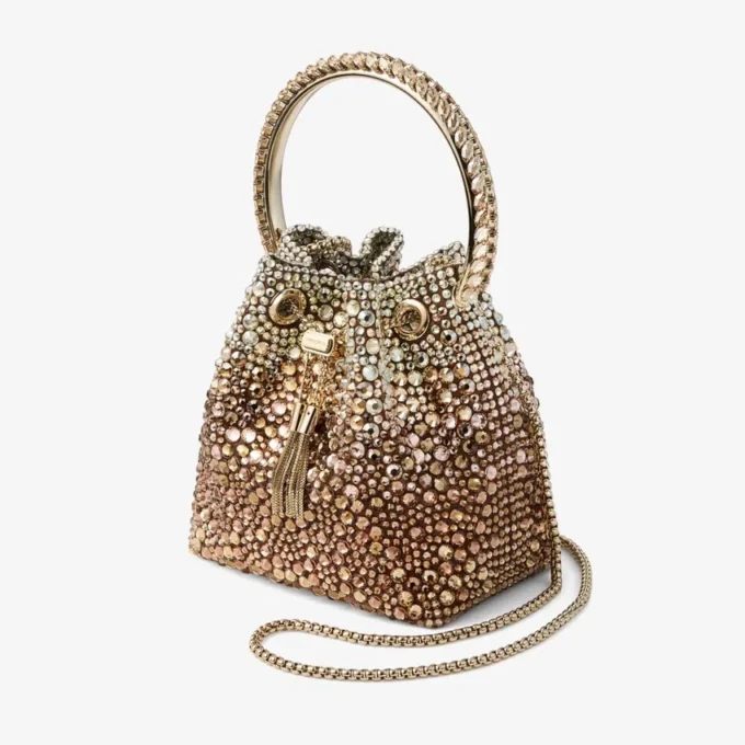 Bon Bon bronzen satijnen handtas met dégradé-kristallen Bon Bon bronzen satijnen handtas met dégradé-kristallen