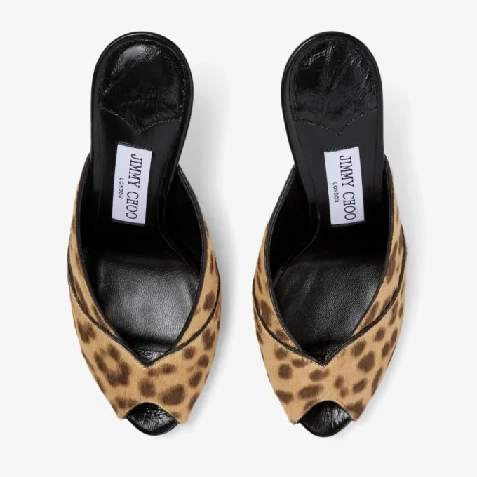 Brigitte Mule 100 Natuurlijke muiltjes van ponyleer met luipaardprint Brigitte Mule 100 Natuurlijke muiltjes van ponyleer met luipaardprint