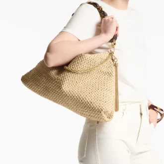 Callie Maxi schoudertas van naturel en koffiekleurig raffia met afneembare geweven nappalederen riem