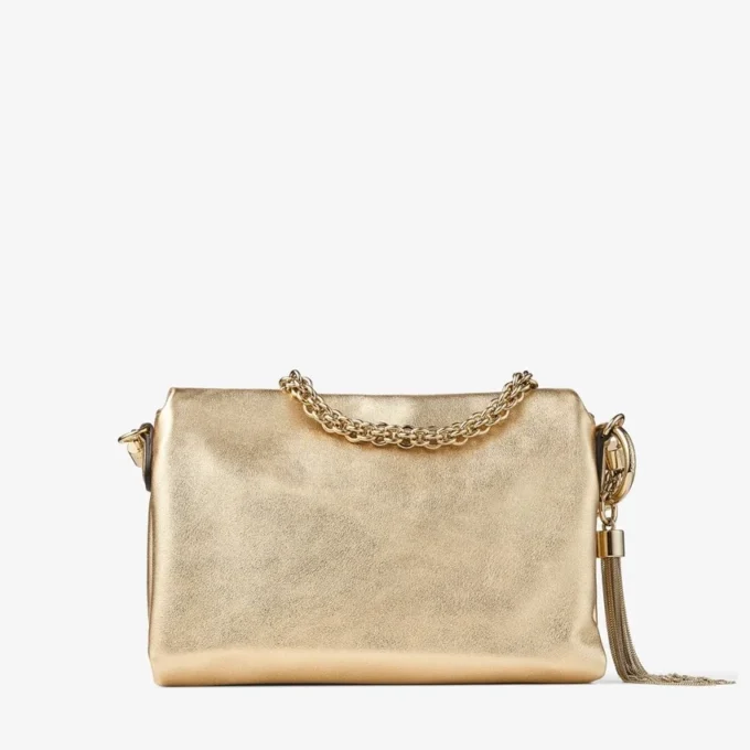 Callie schoudertas met klep van goudkleurig metallic leer