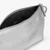 Callie zilverkleurige metallic leren clutch
