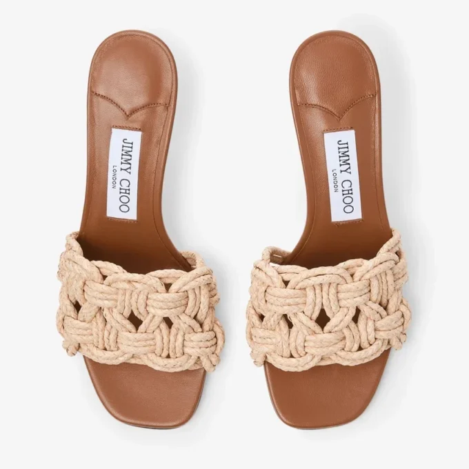 Chara 70 Tan leren en gehaakte raffia muilsandaal Chara 70 Tan leren en gehaakte raffia muilsandaal
