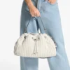 Cinch Medium Latte gebreide wollen schoudertas