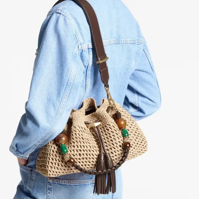 Cinch Medium natuurlijke en chocoladekleurige gehaakte raffia schoudertas met gevlochten riem