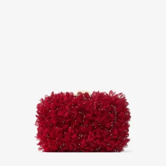 Cloud Ruby Red satijnen clutch met bloembladborduursel