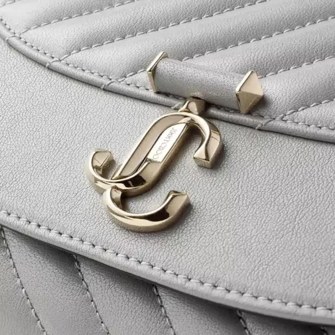 Curve Clutch Dove gewatteerde Biker-leer-clutch
