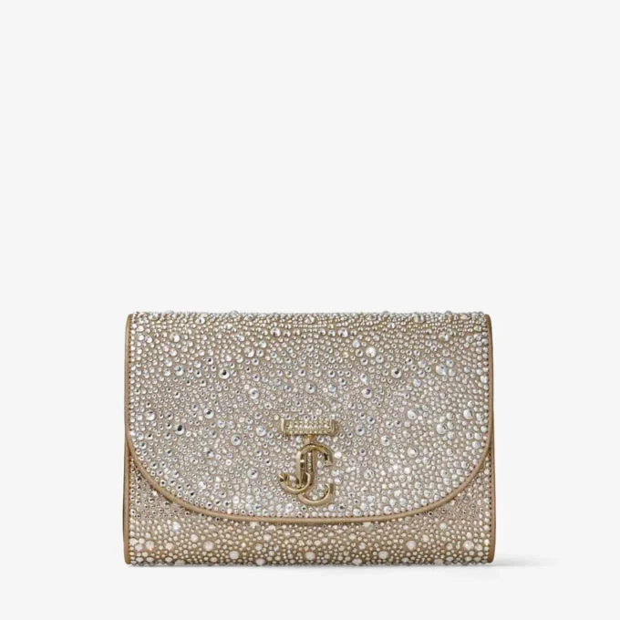 Curve Clutch Goudglanzende suède clutch met hotfix-kristallen