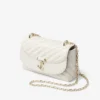Curve Crossbody Small Latte gewatteerde nappalederen crossbodytas Curve Crossbody Small Latte gewatteerde nappalederen crossbodytas