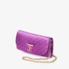 Curve-portemonnee met ketting Violet Orchid gewatteerde satijnen portemonneeketting met Crystal JC-bar Curve-portemonnee met ketting Violet Orchid gewatteerde satijnen portemonneeketting met Crystal JC-bar