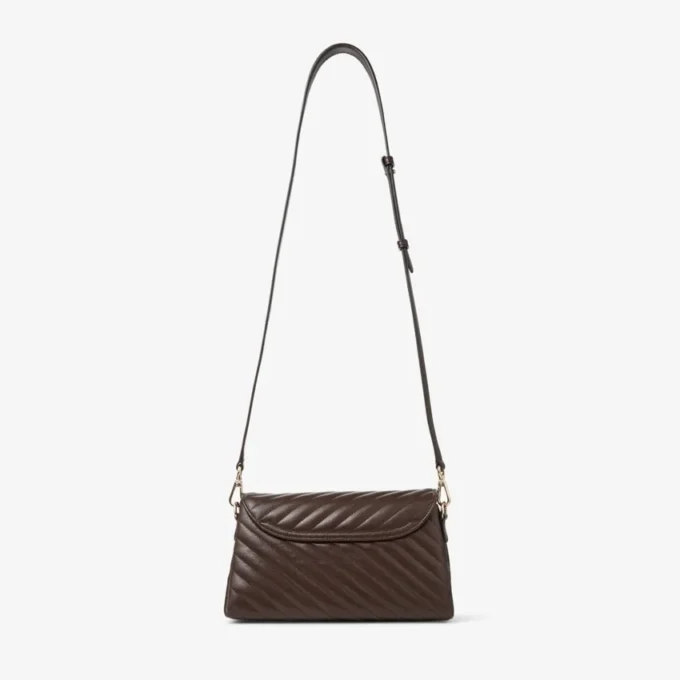 Curve Top Handle chocoladekleurige gewatteerde Biker-leren schoudertas met parelversieringen