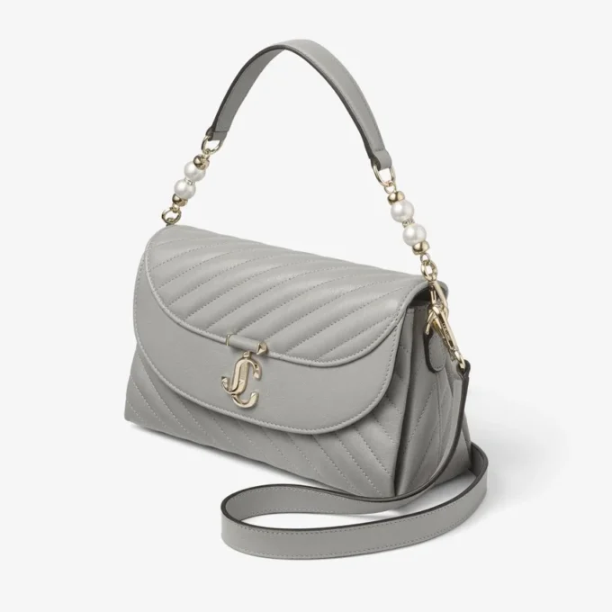 Curve Top Handle Dove gewatteerde Biker-leren tas met handvat en parelversiering