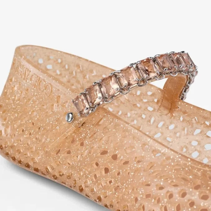 De Jelly Light Toffee-ballerina’s met kristallen versiering De Jelly Light Toffee-ballerina’s met kristallen versiering