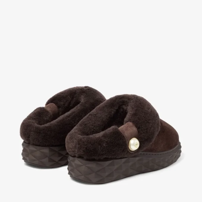 Diamond Maxi Mule F Chocoladebruine suède muiltjes met schapenvacht