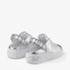Diamond Sling zilverkleurige metallic leren slippers met kristallen band Diamond Sling zilverkleurige metallic leren slippers met kristallen band