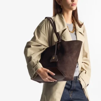 Diamond Tote Medium koffiekleurige suède draagtas