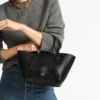 Diamond Tote Small Zwarte kalfsleren draagtas Diamond Tote Small Zwarte kalfsleren draagtas
