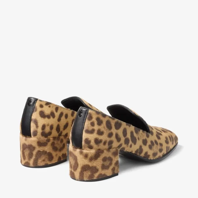 Eliot-slipper 45 Natuurlijke ponyhuid-slippers met luipaardprint Eliot-slipper 45 Natuurlijke ponyhuid-slippers met luipaardprint