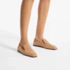 Eliot Slipper F Toffee suède pantoffels met oogjes Eliot Slipper F Toffee suède pantoffels met oogjes