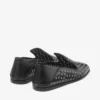 Eliot-slipper Zwarte metallic nappaleer slippers met oogjes Eliot-slipper Zwarte metallic nappaleer slippers met oogjes