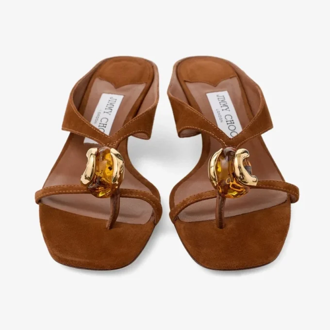 Emeri Stone 35 Tan suède sandalen met steendetail Emeri Stone 35 Tan suède sandalen met steendetail