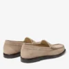 Ethan Loafer Loafer van steenkleurig fluweelsuède Ethan Loafer Loafer van steenkleurig fluweelsuède