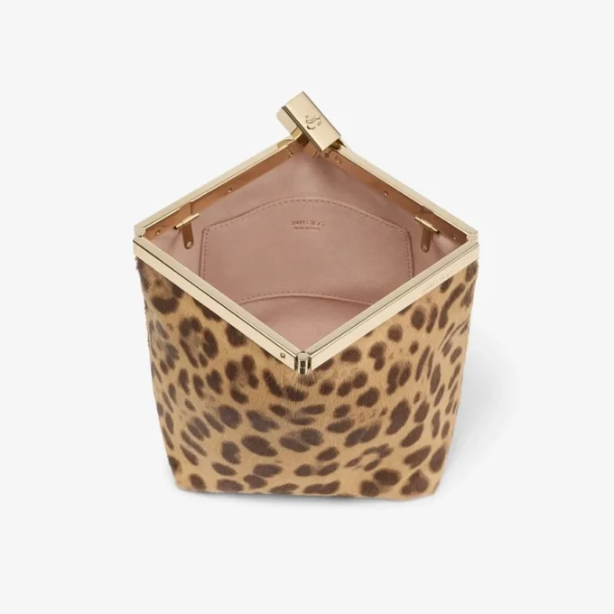 Ganache natuurlijke ponyclutch met luipaardprint Ganache natuurlijke ponyclutch met luipaardprint