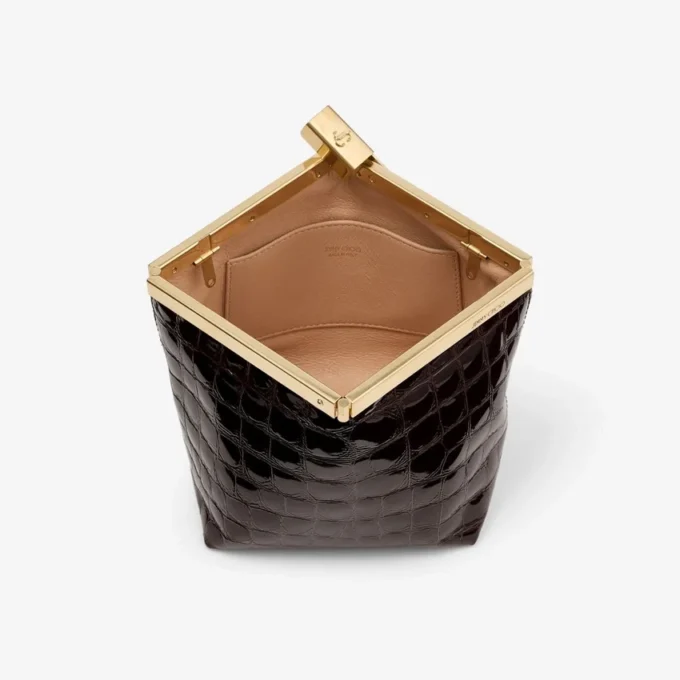 Ganache Sambuco glanzende clutch van leer met krokodillenreliëf Ganache Sambuco glanzende clutch van leer met krokodillenreliëf