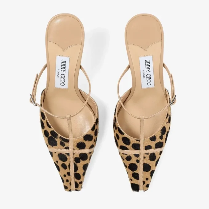 Gloria Mule 85 Mules van natuurgroen ponyleer met cheetahprint Gloria Mule 85 Mules van natuurgroen ponyleer met cheetahprint