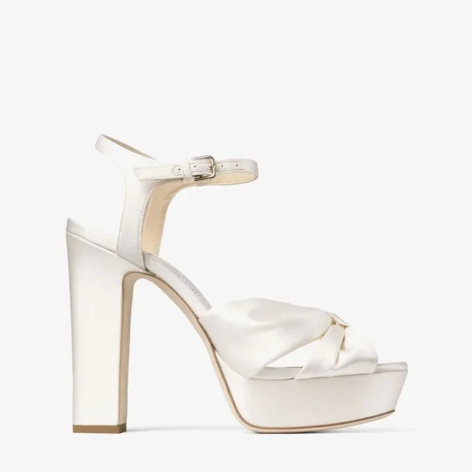 Heloise 120 ivoorkleurige satijnen plateausandalen Heloise 120 ivoorkleurige satijnen plateausandalen