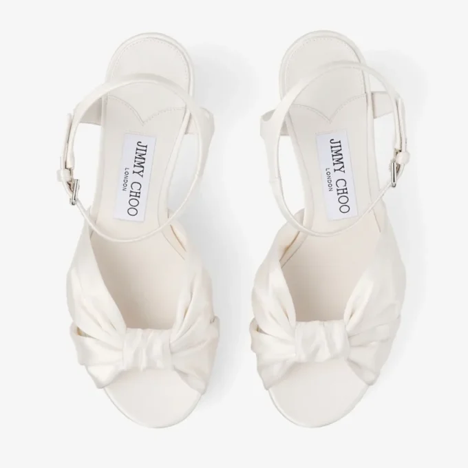 Heloise 80 ivoorkleurige satijnen sandalen Heloise 80 ivoorkleurige satijnen sandalen