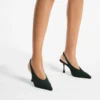 Isa 80 Brits groene suède slingbacks met gestippelde hakken Isa 80 Brits groene suède slingbacks met gestippelde hakken