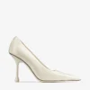 Ixia 95 Latte lakleren pumps