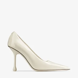 Ixia 95 Latte lakleren pumps