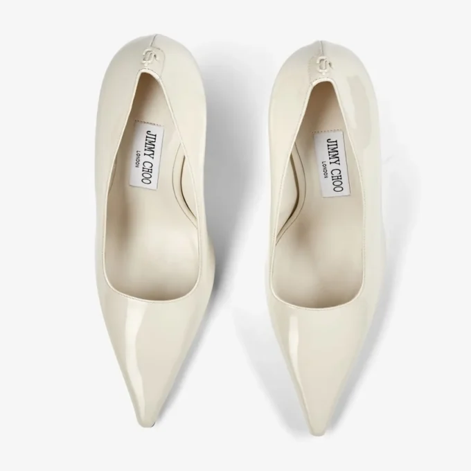 Ixia 95 Latte lakleren pumps