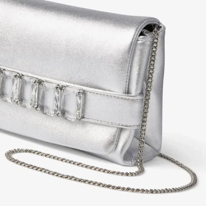 Kya zilvermetalen nappaleren clutch Kya zilvermetalen nappaleren clutch