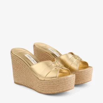 leda wedge 100 gouden metallic nappalederen muiltjes met sleehak 2 330x330 - Leda Wedge 100 Gouden metallic nappalederen muiltjes met sleehak