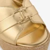 Leda Wedge 100 Gouden metallic nappalederen muiltjes met sleehak