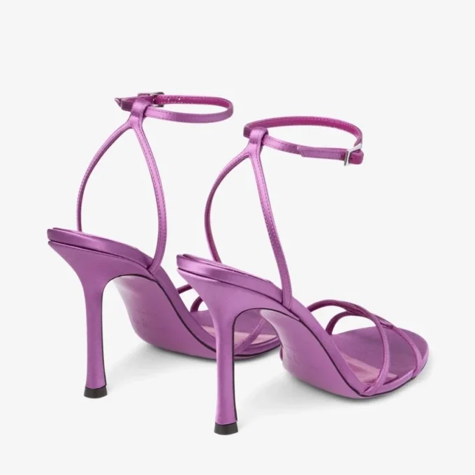 Leo 100 Violet Orchid satijnen sandalen