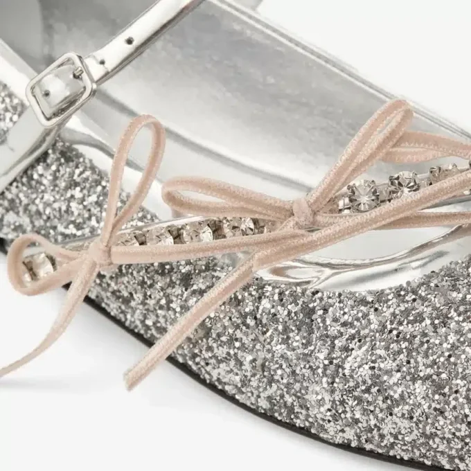 Loli Ballerina Zilver en Macaron Poeder Glitter Stof Ballerina’s met Satijnen Strikken Loli Ballerina Zilver en Macaron Poeder Glitter Stof Ballerina’s met Satijnen Strikken