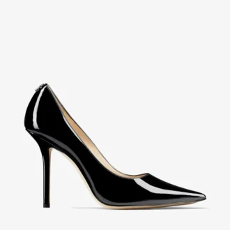 Love 100 zwarte lakleren pumps met spitse neus en Jc-embleem