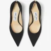 Love 65 Zwarte suède pumps met spitse neus en Jc-embleem Love 65 Zwarte suède pumps met spitse neus en Jc-embleem