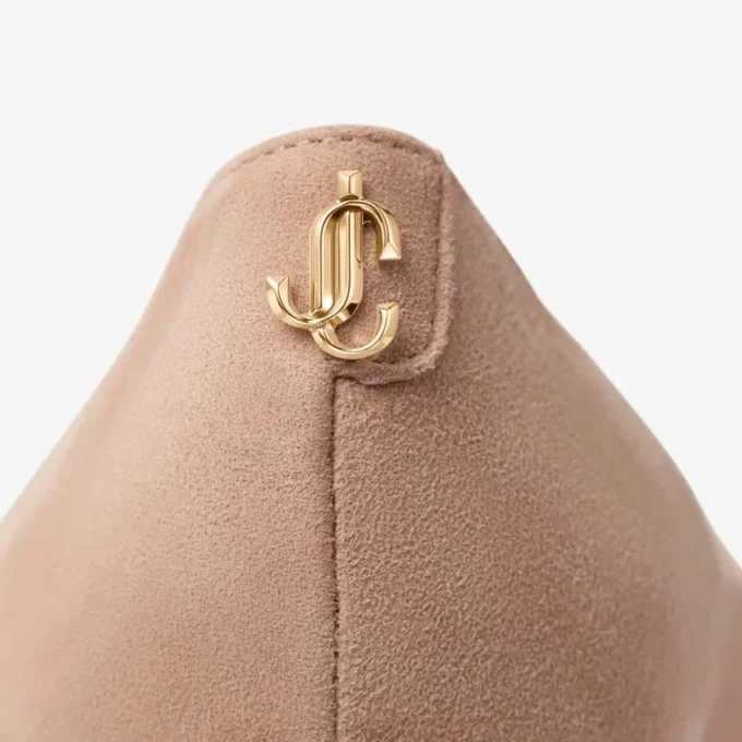 Love 85 Balletroze suède pumps met puntige neus en Jc-embleem Love 85 Balletroze suède pumps met puntige neus en Jc-embleem